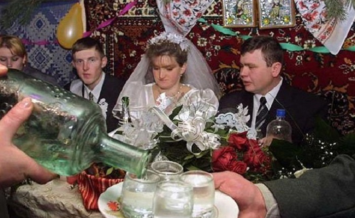 55 самых смешных фото с сельских свадеб