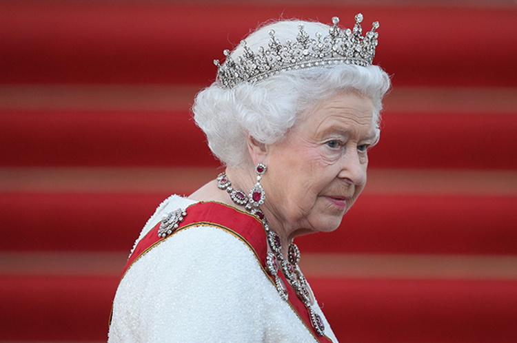 30 малоизвестных фактов о британской королеве Елизавете II