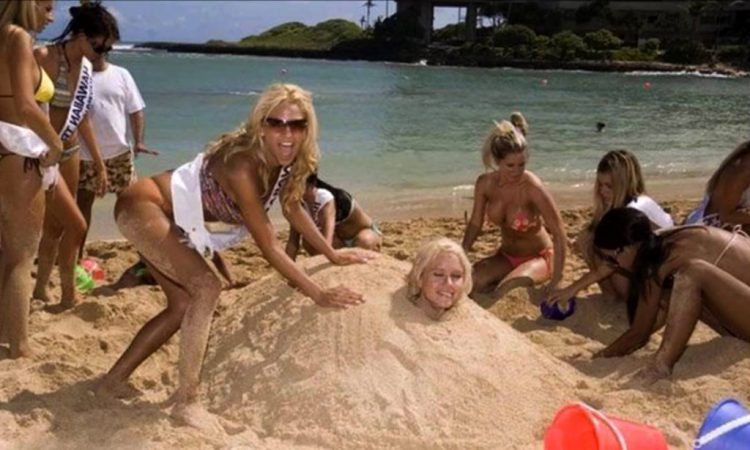 Недотепы на пляже: 50 самых смешных фото отдыхающих