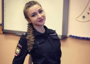 30 красивых девушек, которым очень идет униформа • Страница 2 из 30 ...