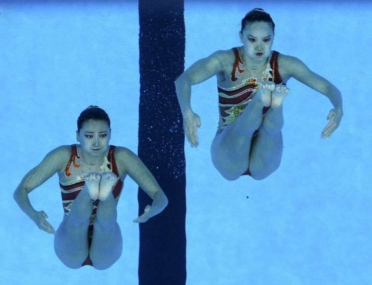 Laughing in Sync: A Collection of Funny Synchronized Swimming Photos