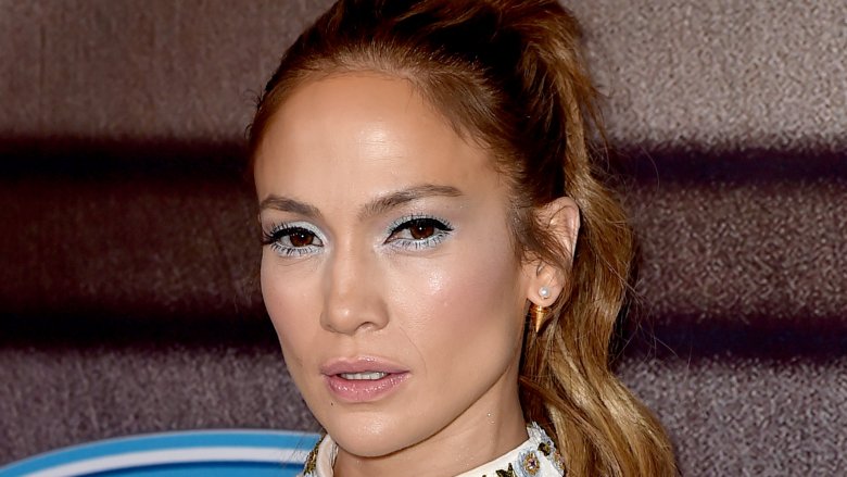 Beauty Blunders: Cringe-Worthy Makeup Fails of the Stars