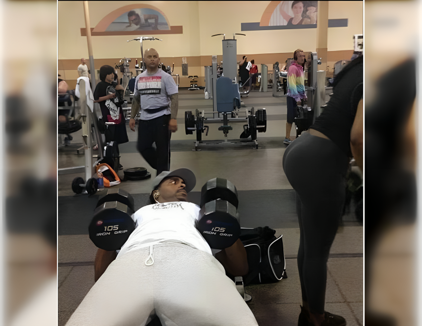 30 Hilarious Gym Photos Proving That Anything is Possible in the Gym